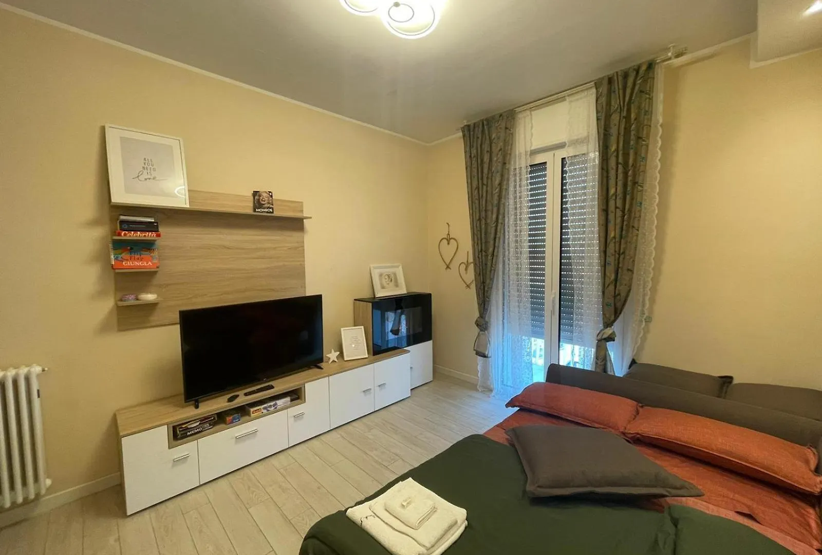 Appartamento Edc Home Con Parcheggio E Wifi Gratuito Casalecchio Di Reno Italia